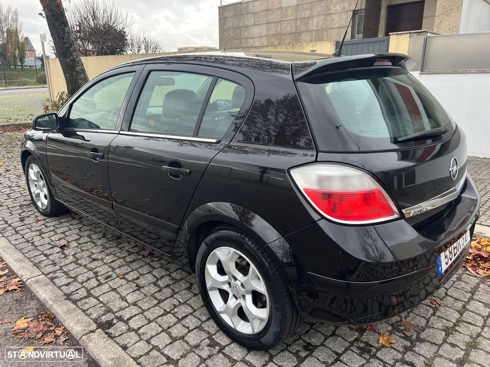 Opel Astra 1.7 CDTI Cosmo - 3