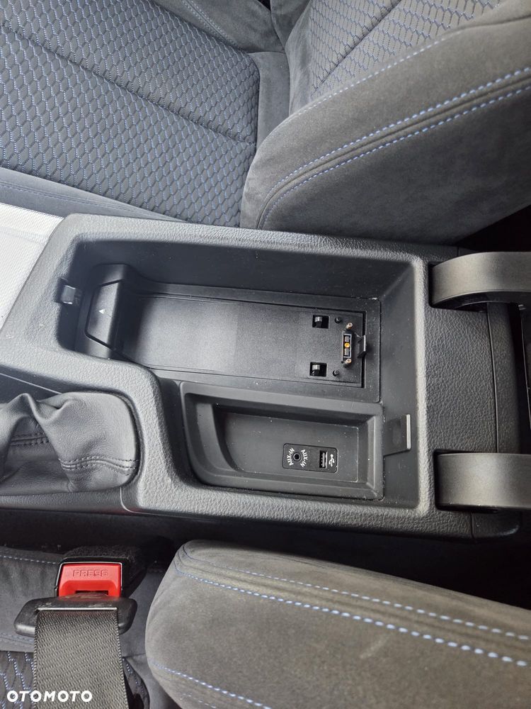 BMW Seria 3 320d - 31