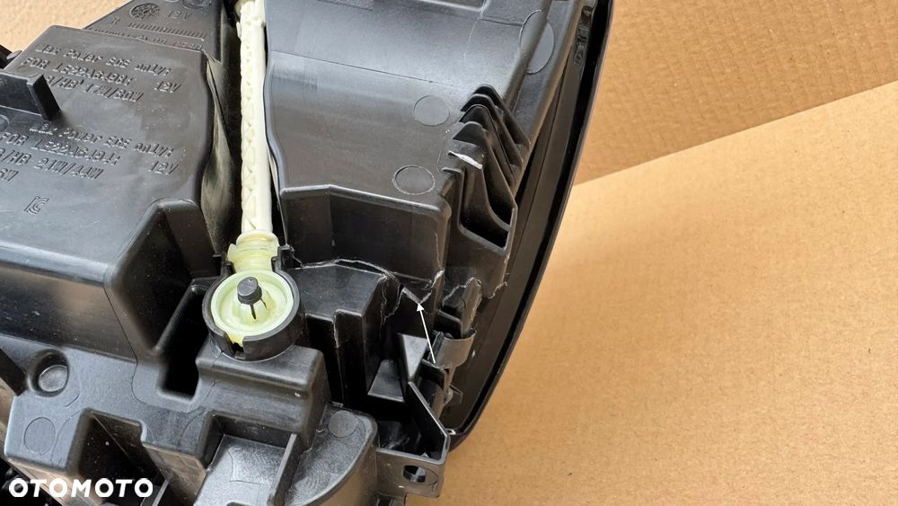 Lampa BMW 5 G60 G61 SHADOW  PRAWA PRZÓD PRZEDNIA - 12