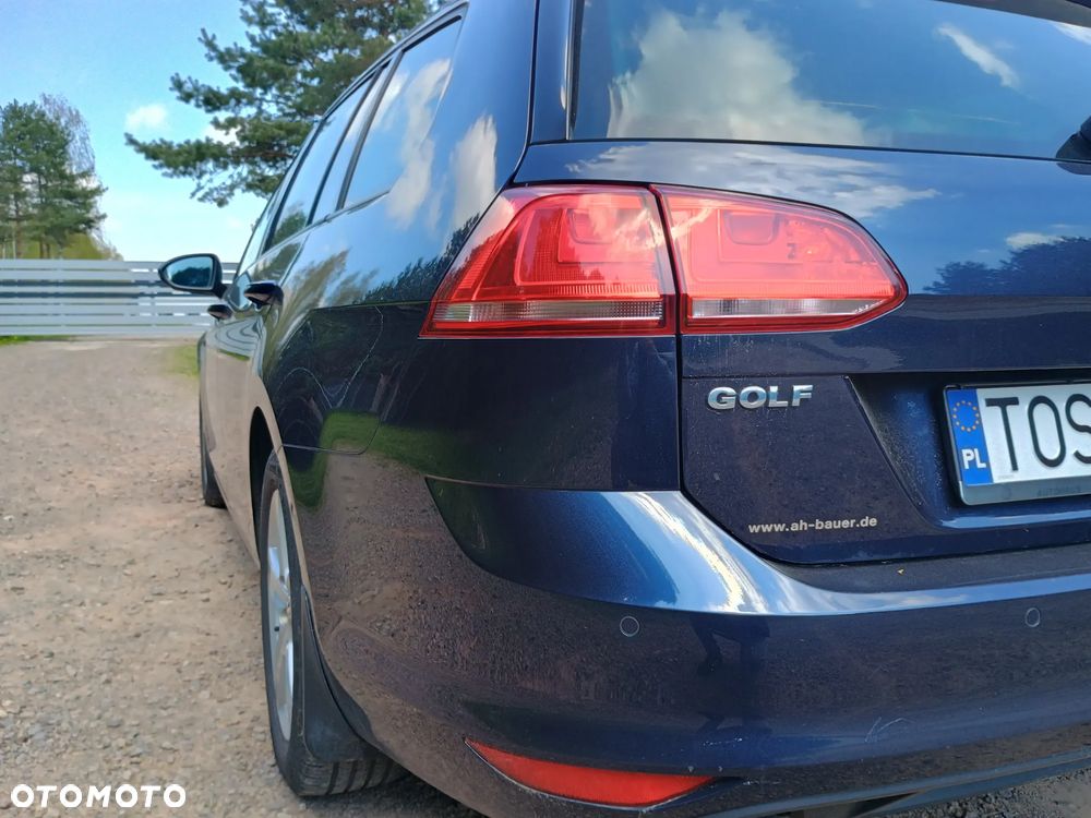 Volkswagen Golf 1.6 TDI BlueMotion Comfortline - 11