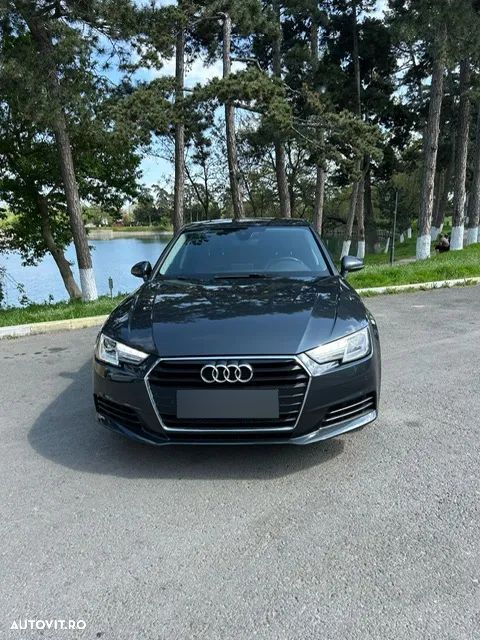 Audi A4 2.0 TDI S tronic Design - 1