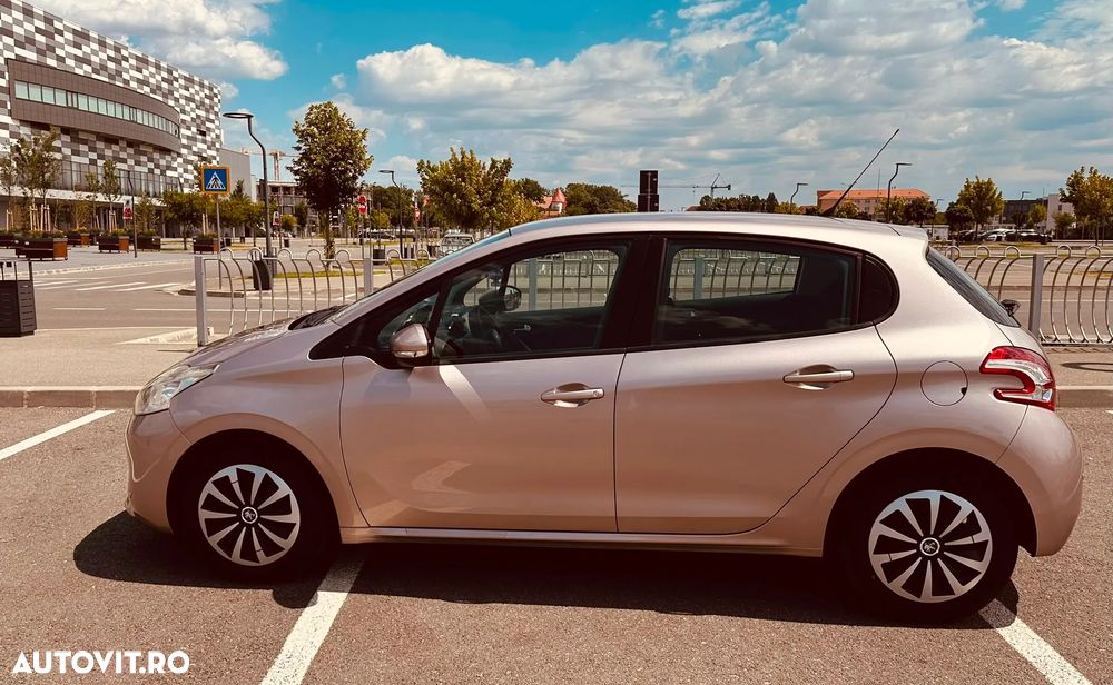 Peugeot 208 1.2 VTi Active - 4
