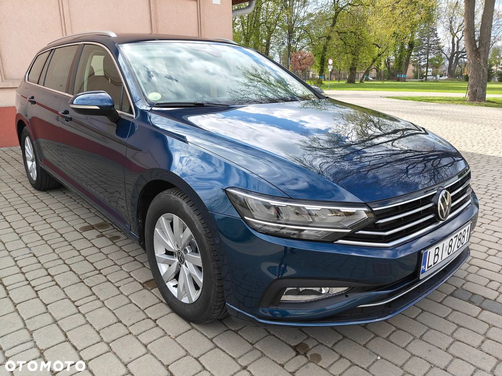 Volkswagen Passat 2.0 TDI SCR Comfortline DSG - 12
