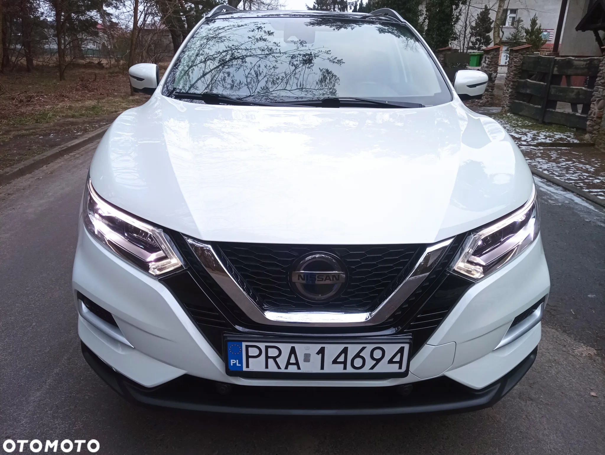 Nissan Qashqai 1.3 DIG-T N-Connecta - 8