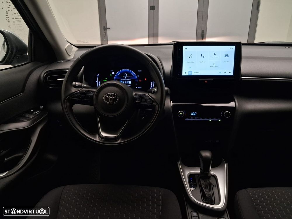 Toyota Yaris Cross 1.5 HDF Comfort Plus - 18