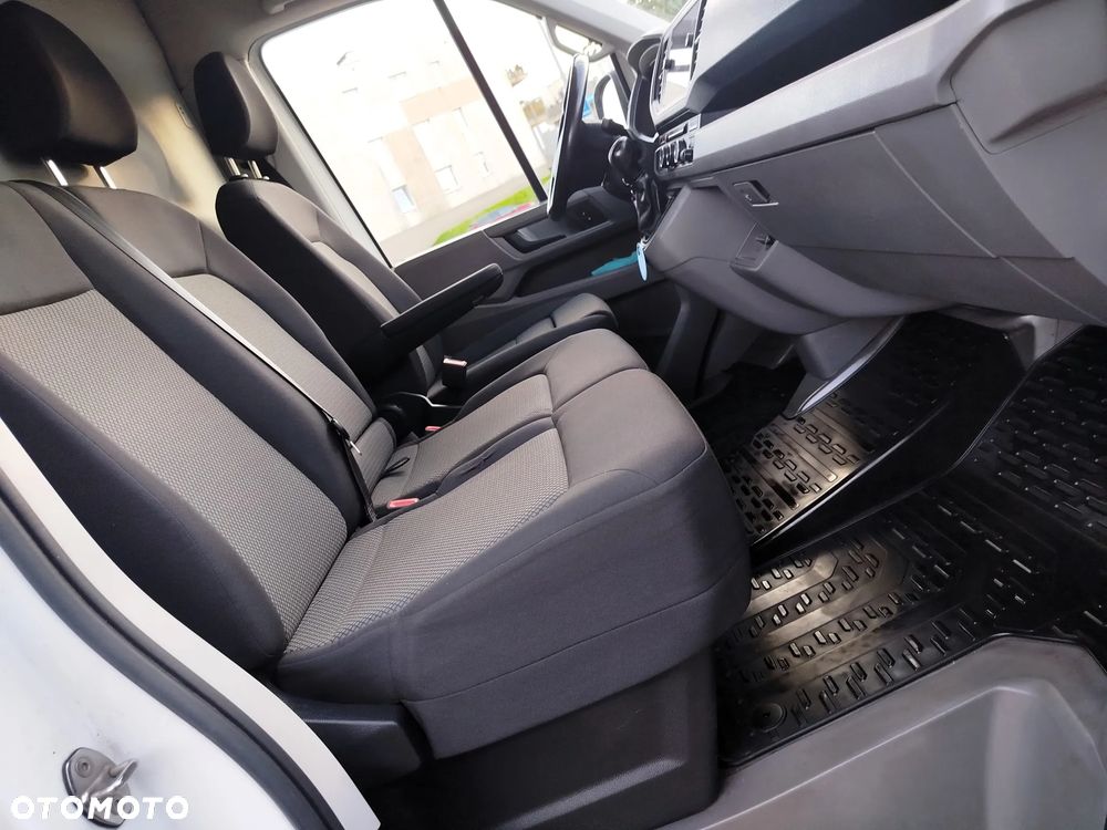 Volkswagen CRAFTER - 24