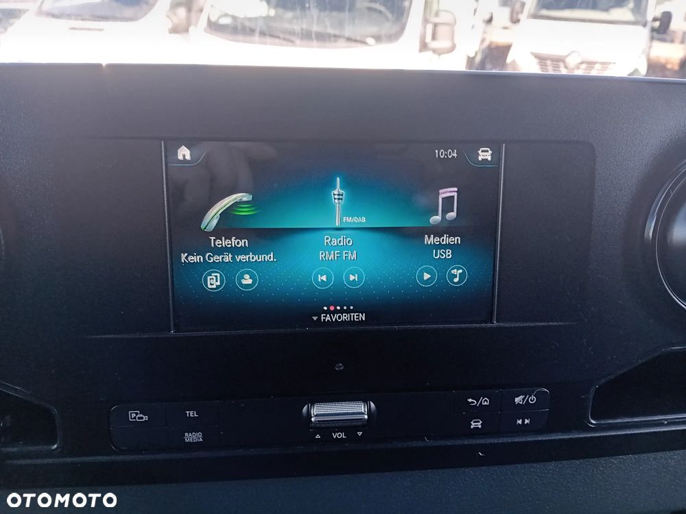 Mercedes-Benz Sprinter - 22