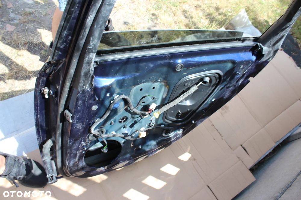 DRZWI TYLNE PRAWE AUDI A4 B9 AVANT 2017 - 20