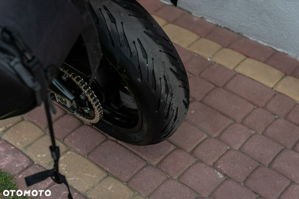 Yamaha FZ - 10