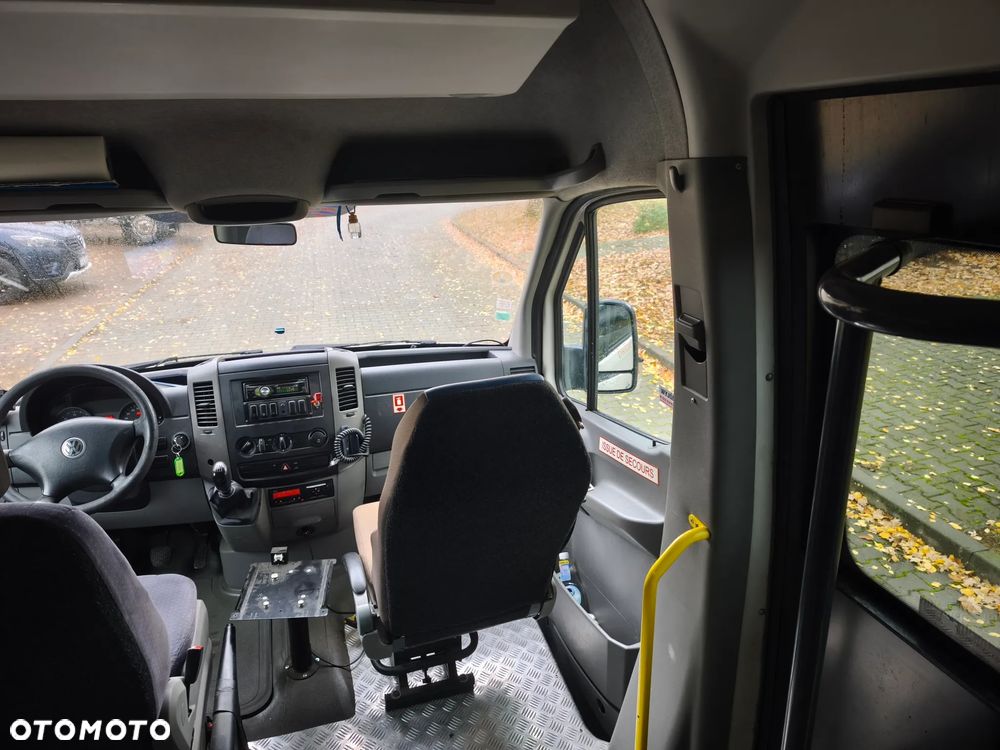 Volkswagen CRAFTER - 8