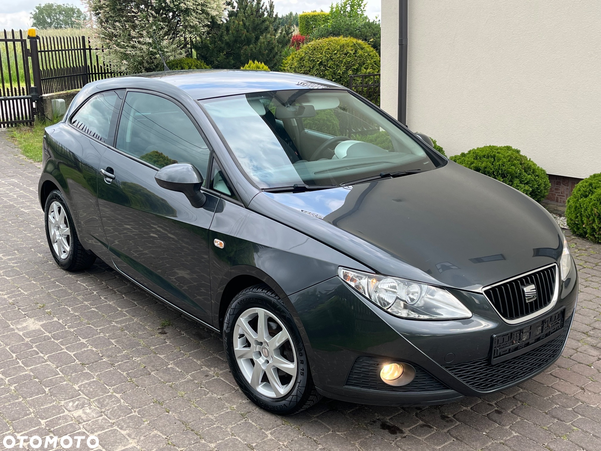 Seat Ibiza 1.6 16V Comfort Edition - 2