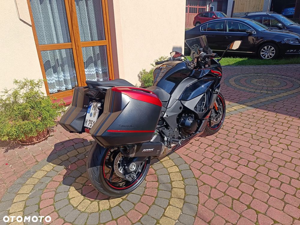 Kawasaki Ninja 1000 SX - 9