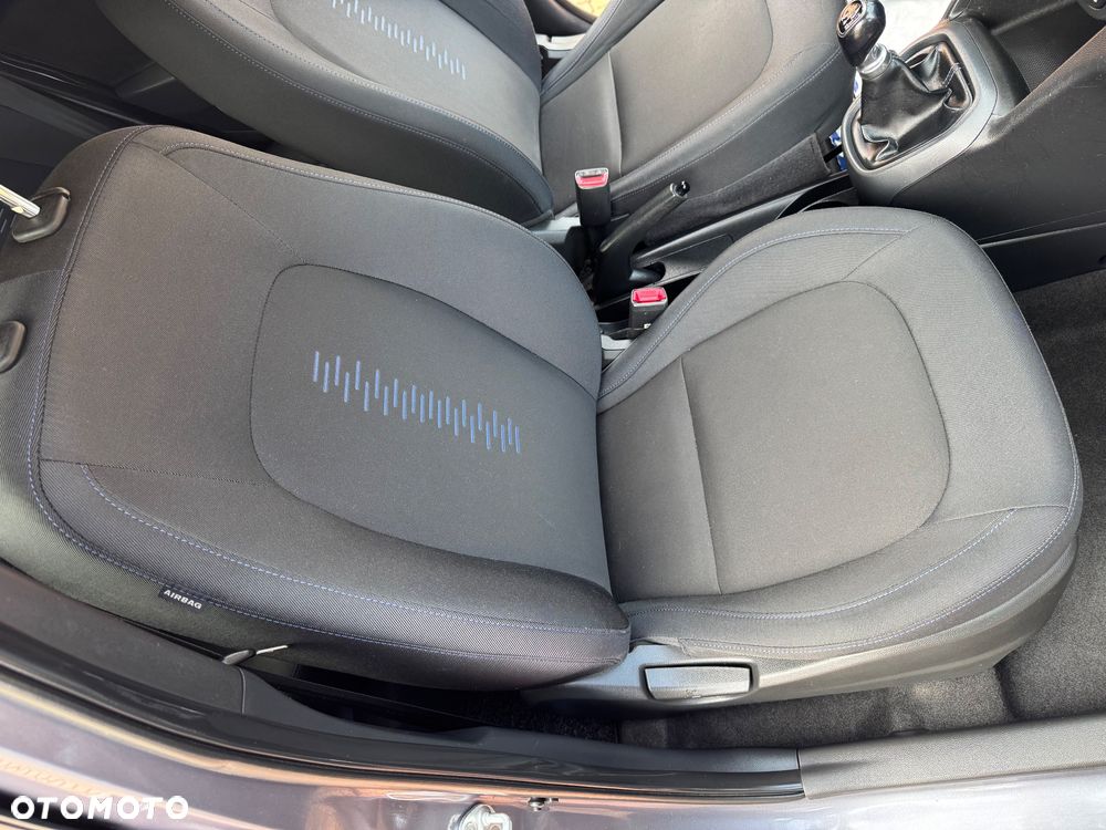 Hyundai i10 1.0 - 10