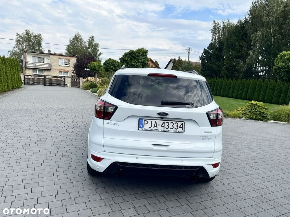 Ford Kuga 1.5 EcoBoost 2x4 ST-Line - 5