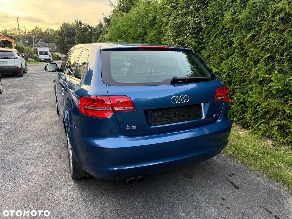 Audi A3 Sportback 1.8 TFSI Attraction - 10