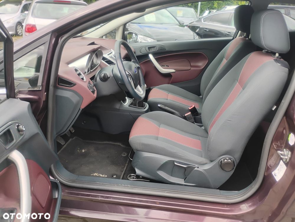 Ford Fiesta 1.4 Trend - 15