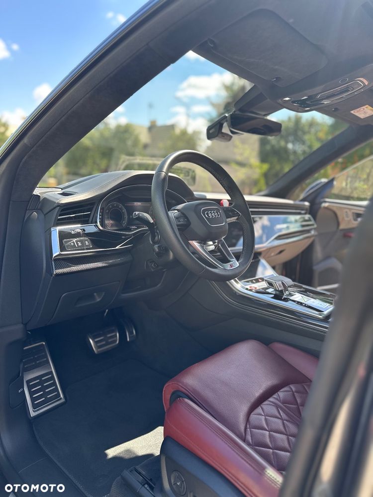 Audi SQ8 - 22