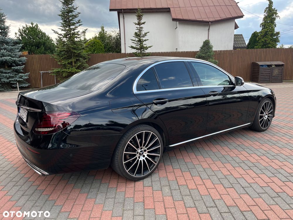 Mercedes-Benz Klasa E 200 d 9G-TRONIC - 4