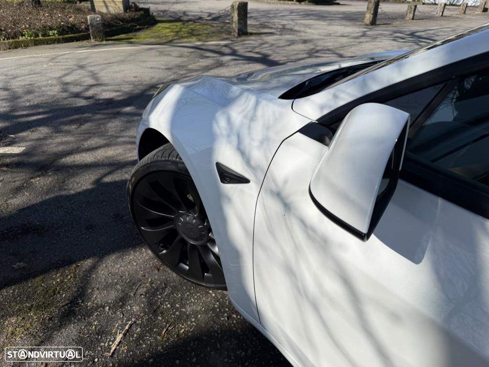 Tesla Model 3 Performance Dual Motor AWD - 17