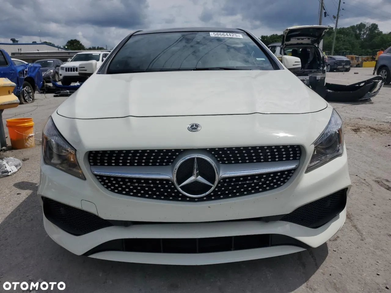Mercedes-Benz CLA - 3