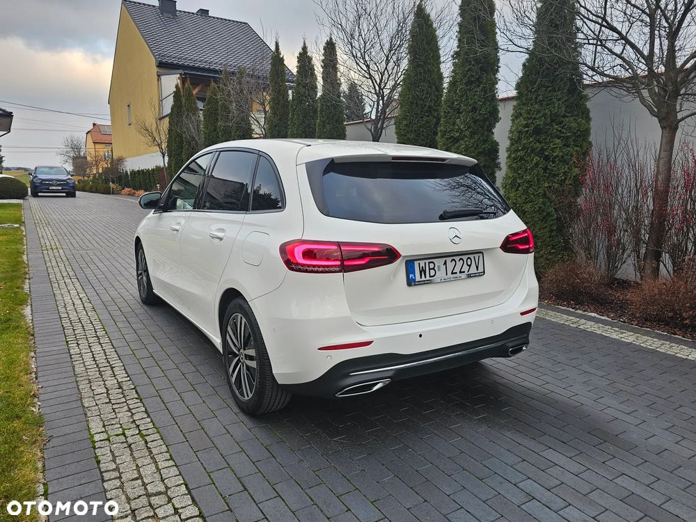 Mercedes-Benz Klasa B 180 Style 7G-DCT - 6
