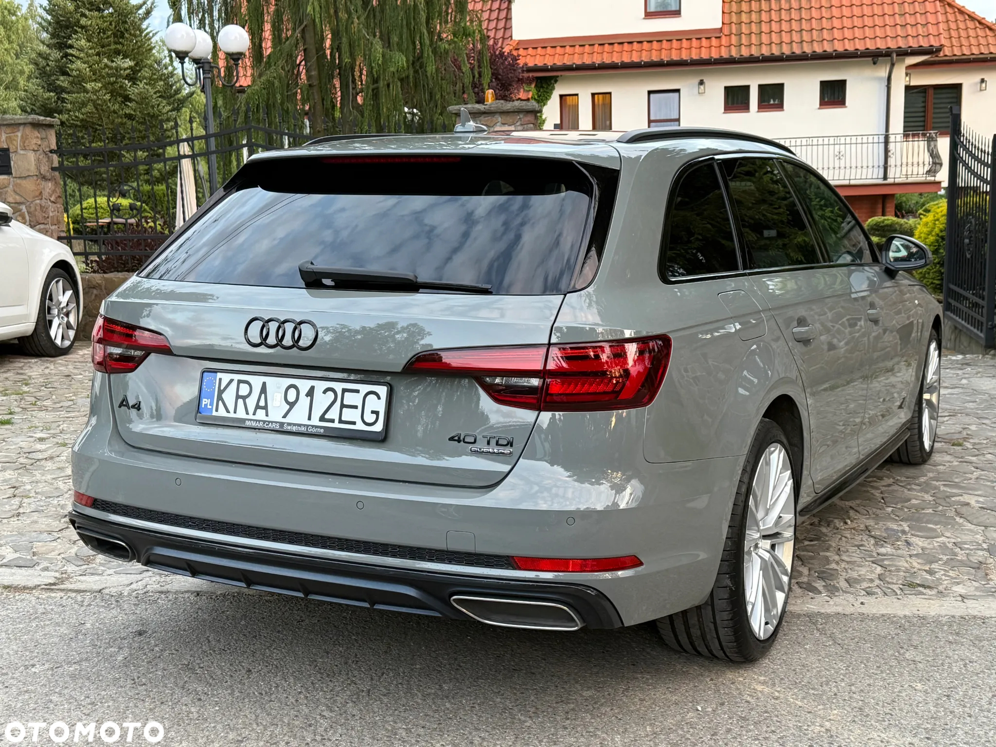 Audi A4 Avant 40 TDI quattro S tronic S line - 15