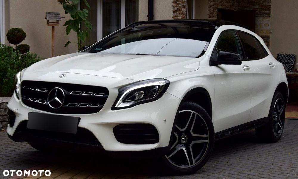 Mercedes-Benz GLA 250 4-Matic AMG Line - 3