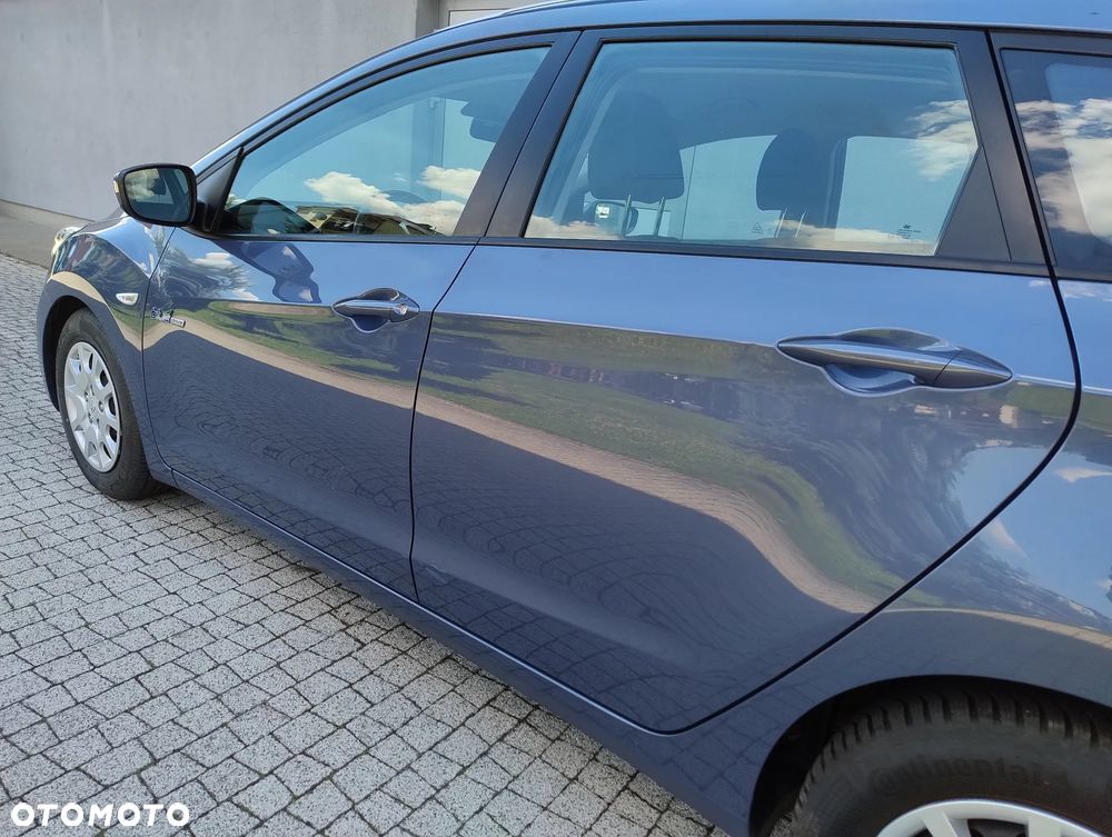 Hyundai i30 1.6 Trend - 30
