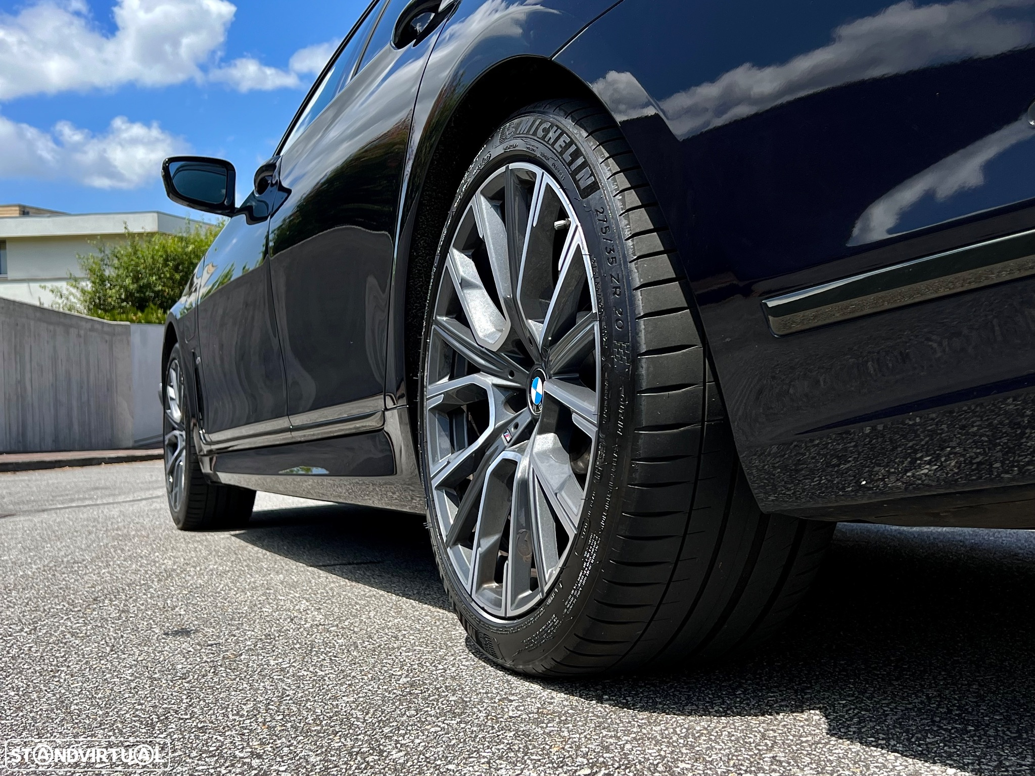 BMW 745 e iPerformance Pack M Auto - 14
