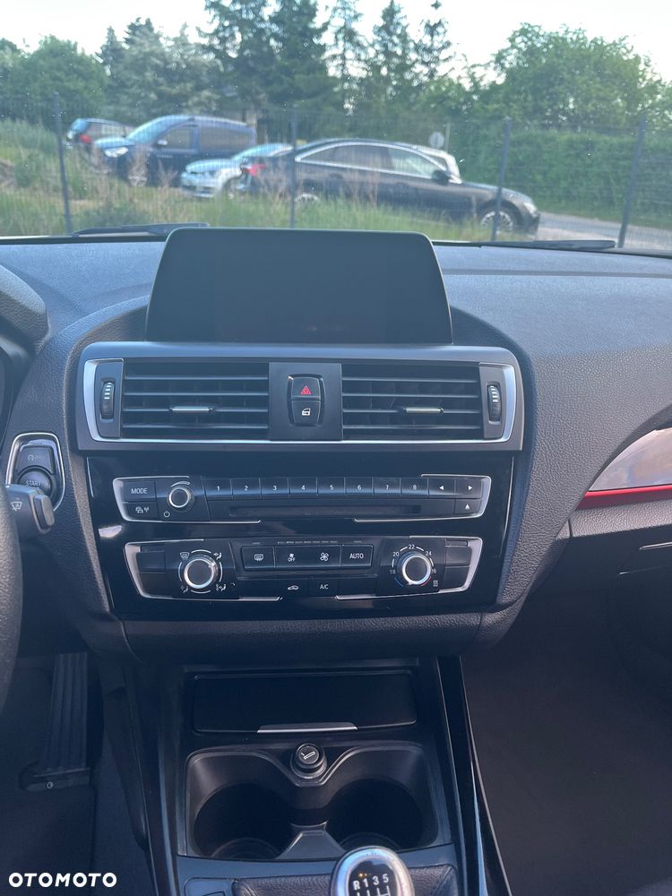 BMW Seria 1 118d - 12
