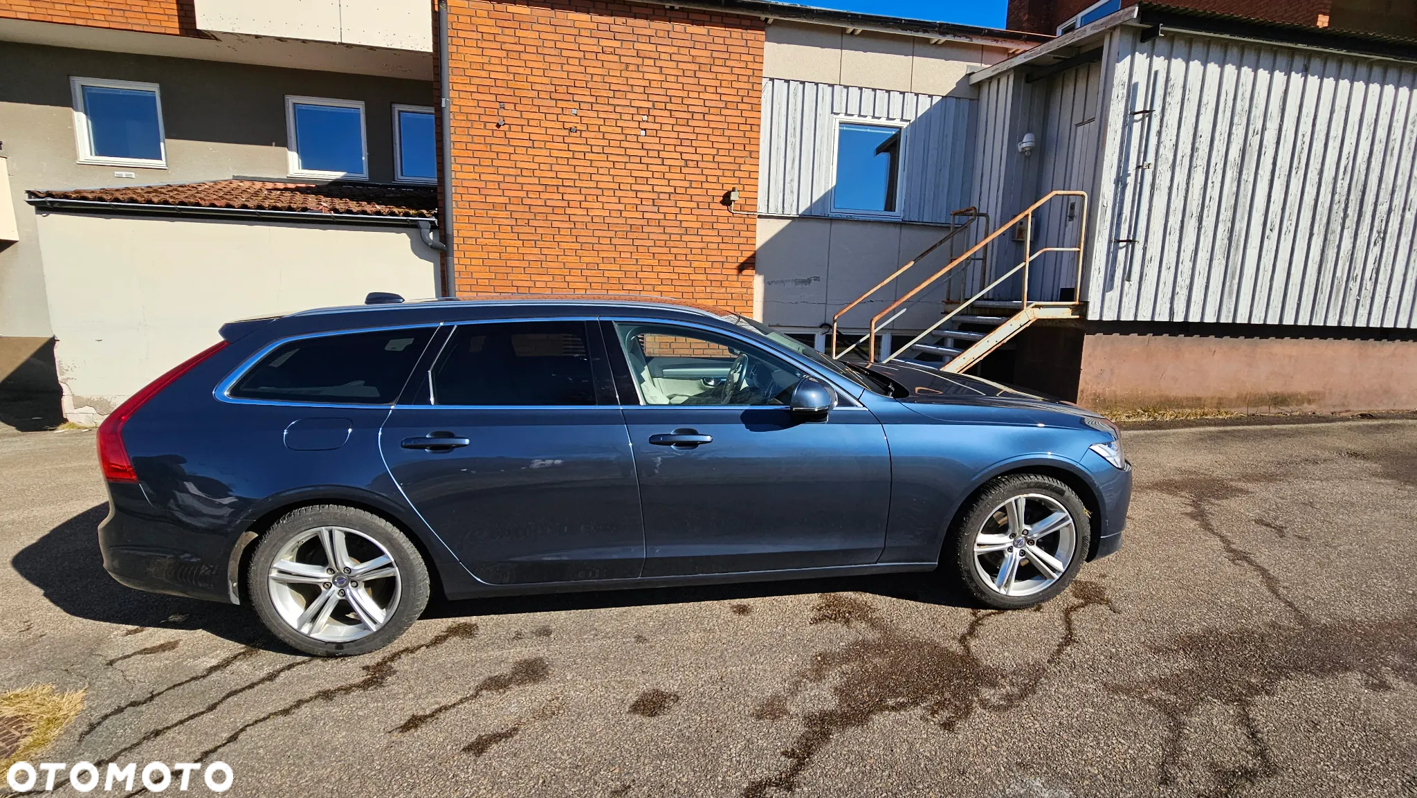 Volvo V90 - 10