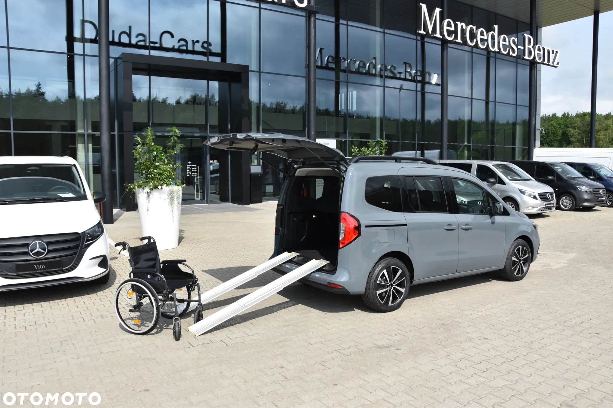 Mercedes-Benz Klasa T 180 d Progressive - 10