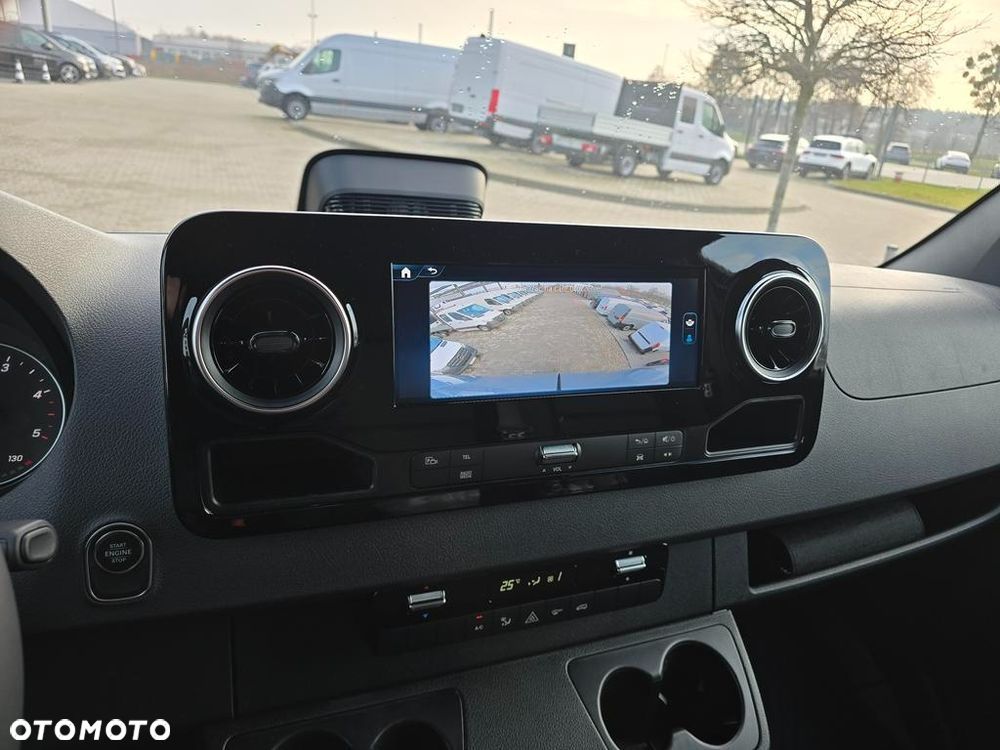 Mercedes-Benz Sprinter 319 CDI Long PRO 9G-Tronic 14m3 - 17