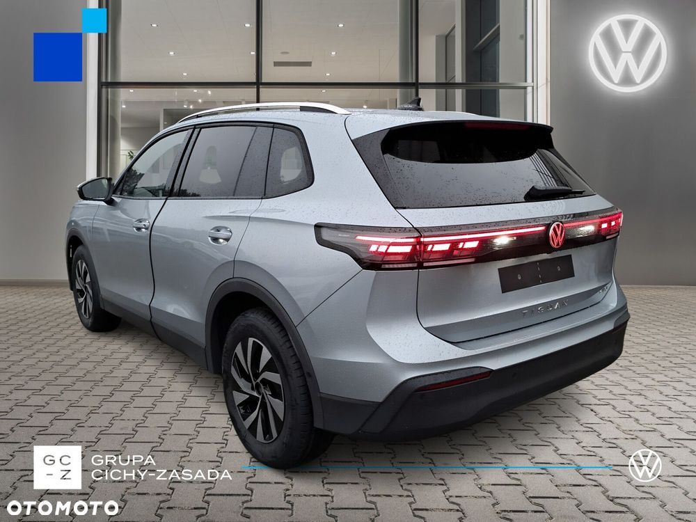 Volkswagen Tiguan - 3