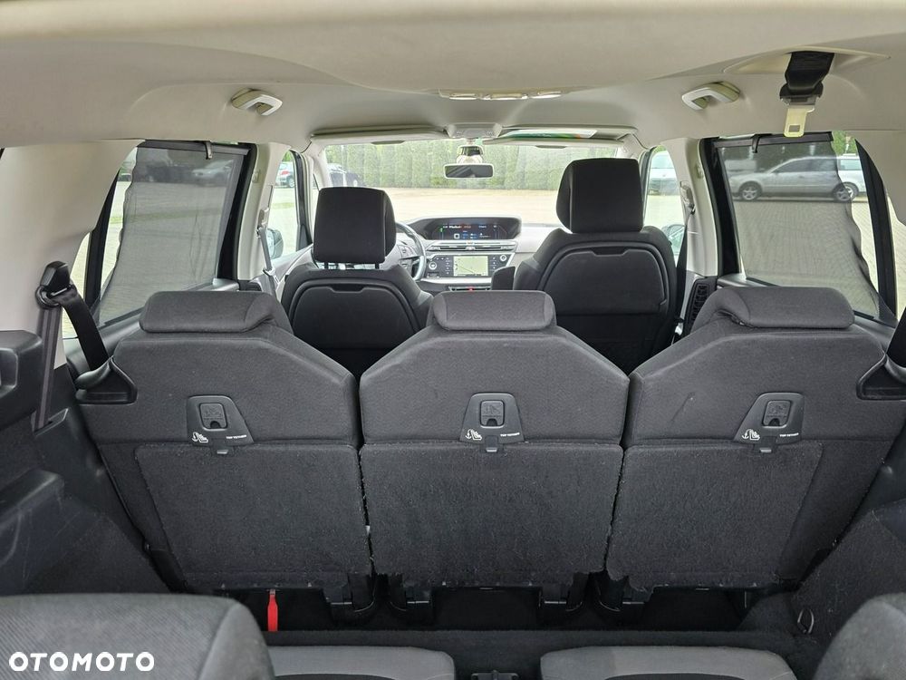 Citroën C4 Grand Picasso - 24
