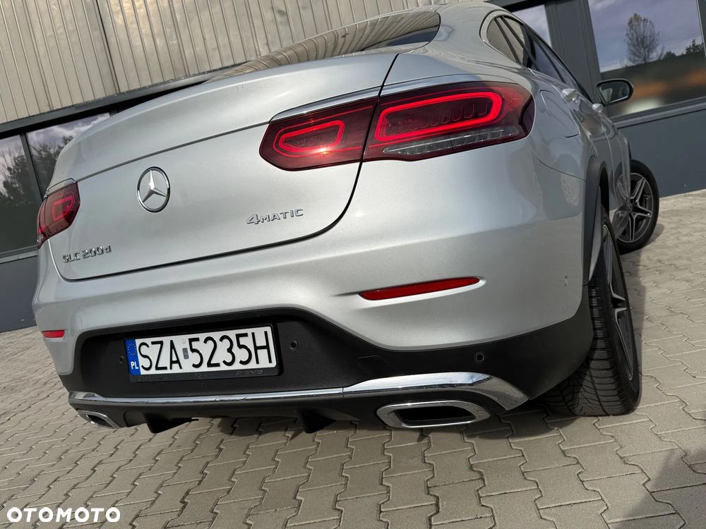 Mercedes-Benz GLC 200 d 4Matic 9G-TRONIC AMG Line Plus - 38