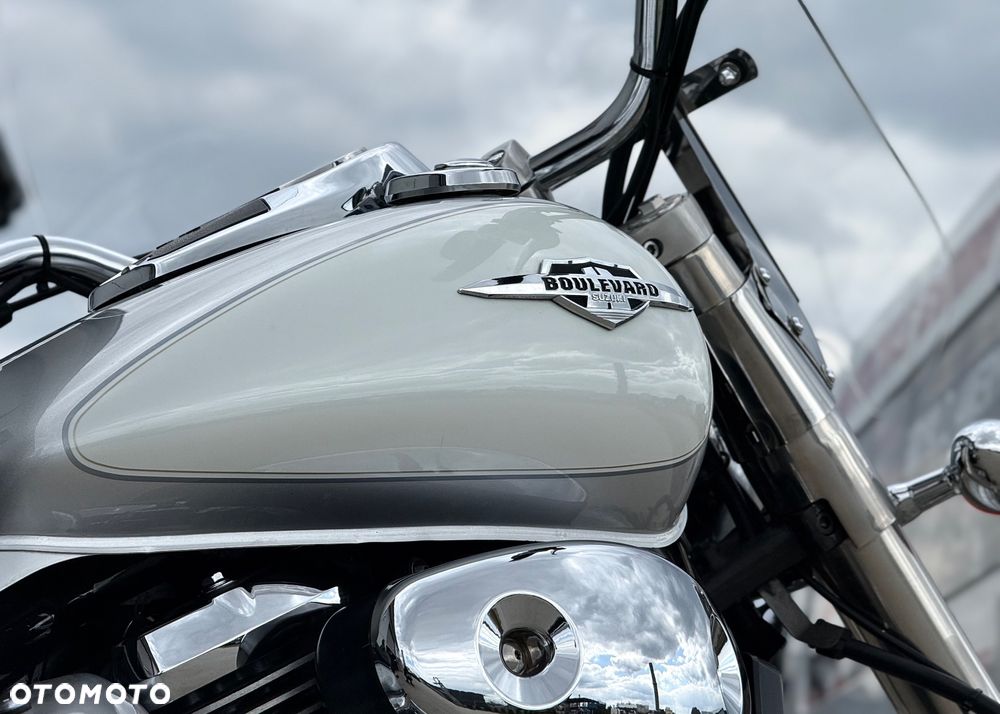 Suzuki VL 800 Volusia - Boulevard C50 - 36