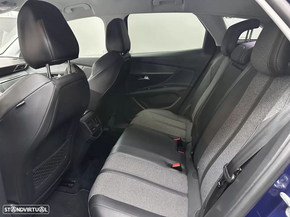 Peugeot 3008 BlueHDi 130 Stop & Start EAT8 Allure - 10