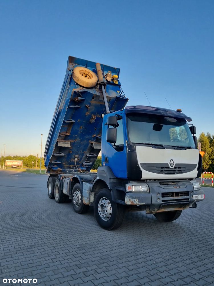 Renault Kerax 8x4 - 18