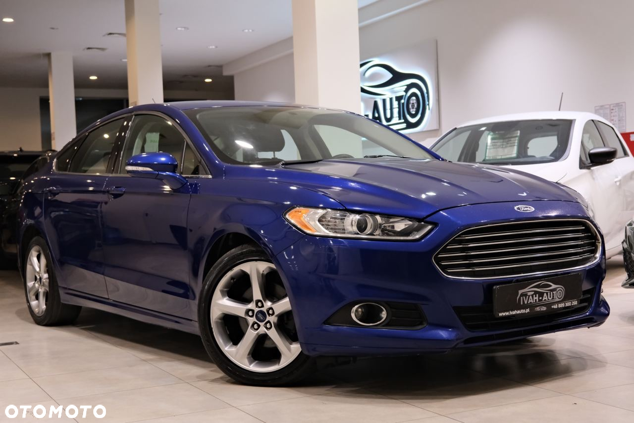 Ford Fusion - 2