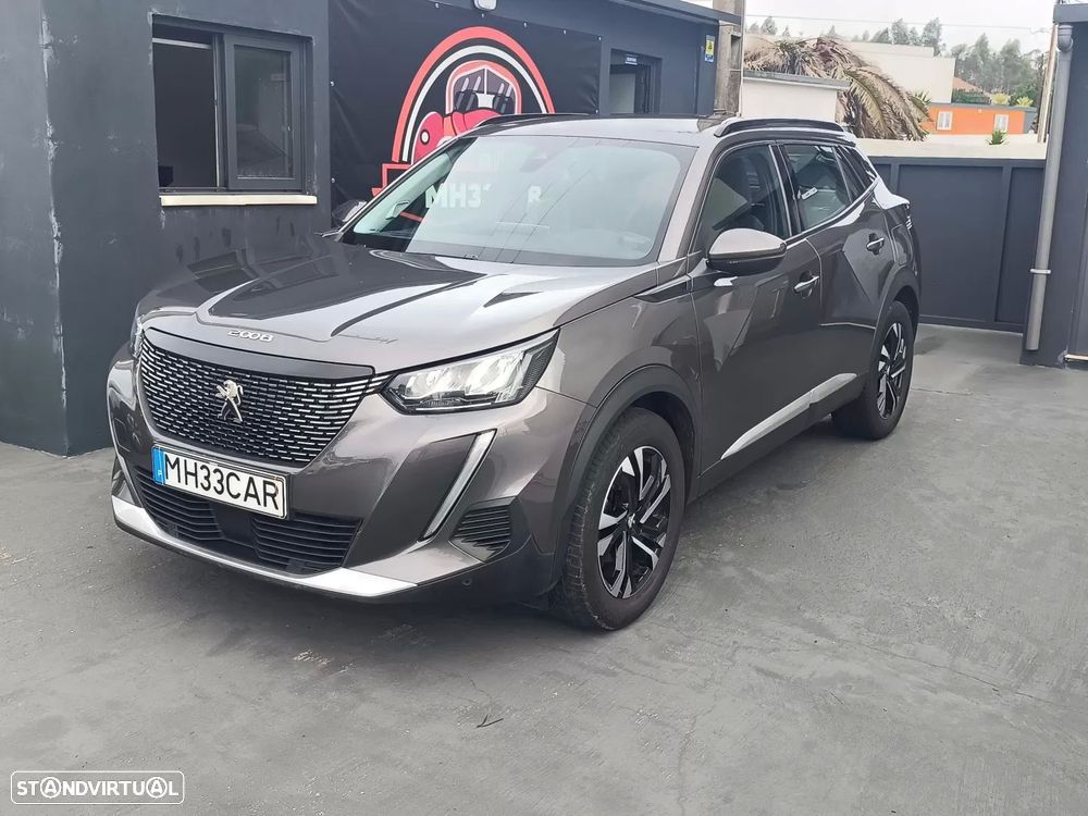 Peugeot 2008 PureTech 130 EAT8 Allure - 2