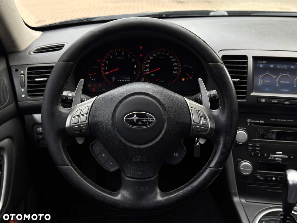 Subaru Legacy 3.0 H6 NAV - 28