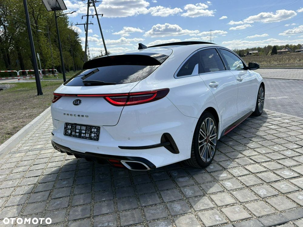 Kia ProCeed 1.6 T-GDI GT - 6