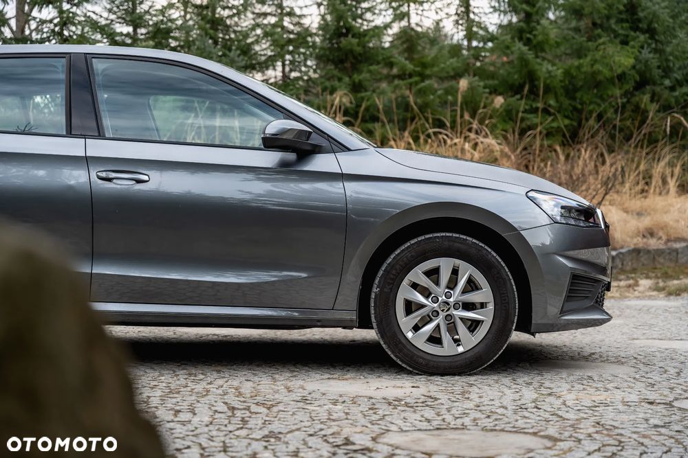 Skoda Fabia 1.0 TSI Ambition - 10