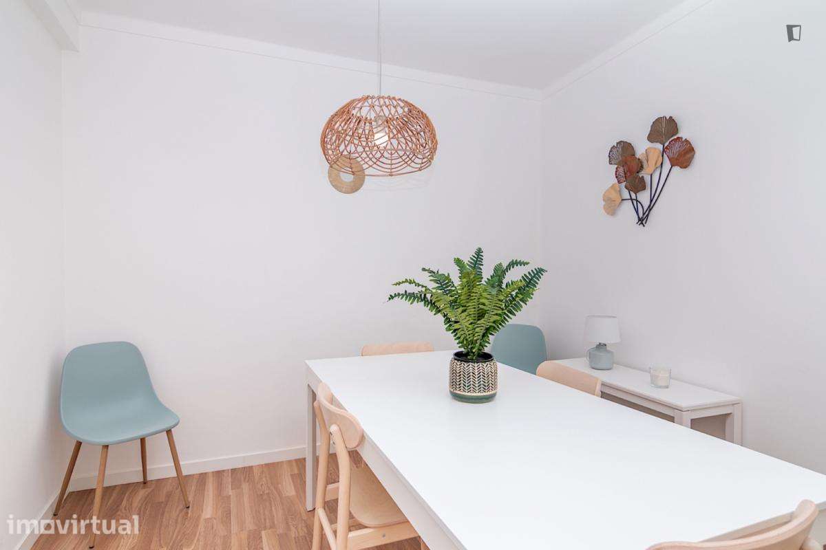 Apartamento com 3 quartos - localizado em Faro - Grande imagem: 5/24