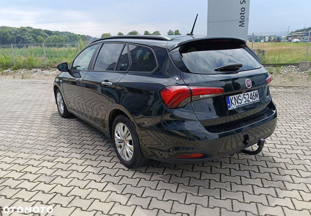 Fiat Tipo 1.3 MultiJet 16v Easy - 4