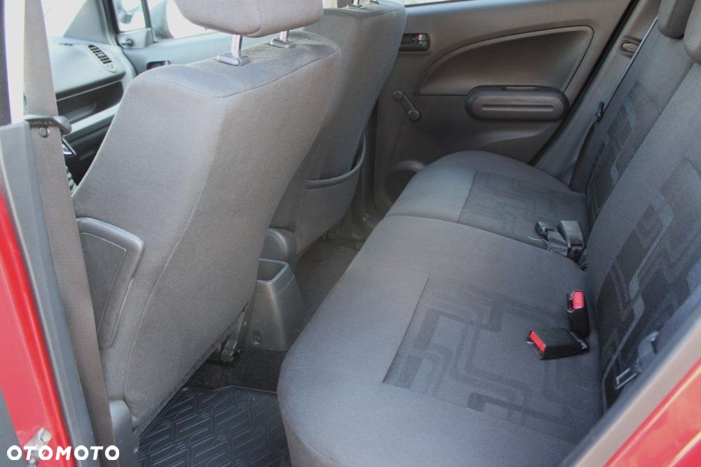 Suzuki Splash - 18