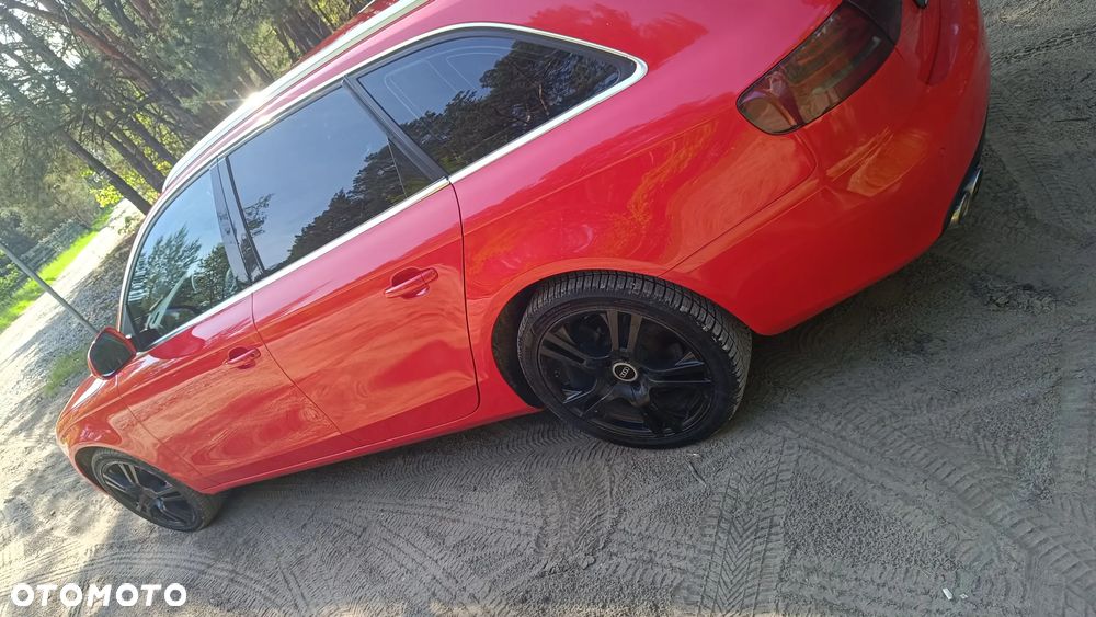 Audi A4 Avant 2.0 TDI Multitronic - 8