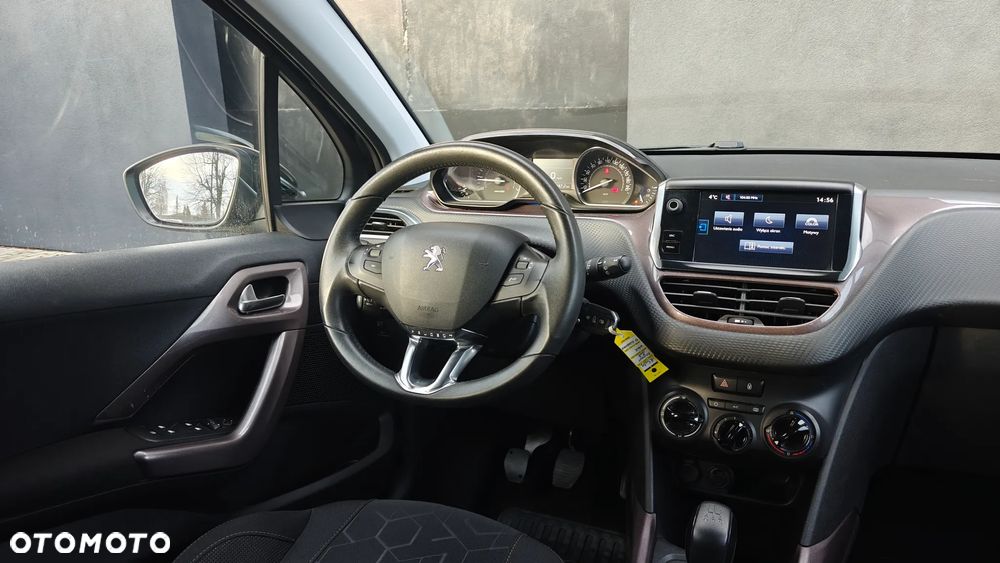 Peugeot 2008 PureTech 82 Allure - 27