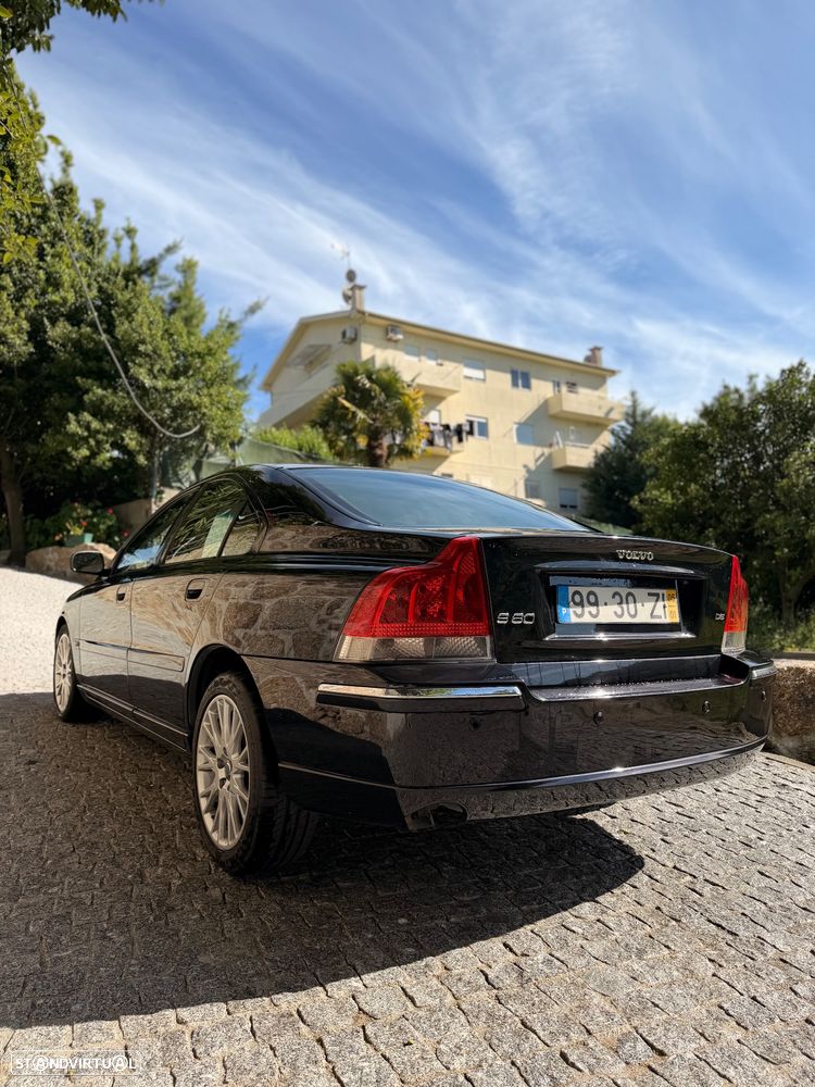Volvo S60 2.4 D5 Nivel 2 - 3